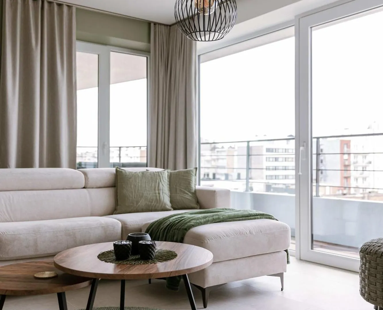 Huswell - Experience Coastal Luxury At Ostend Belgium